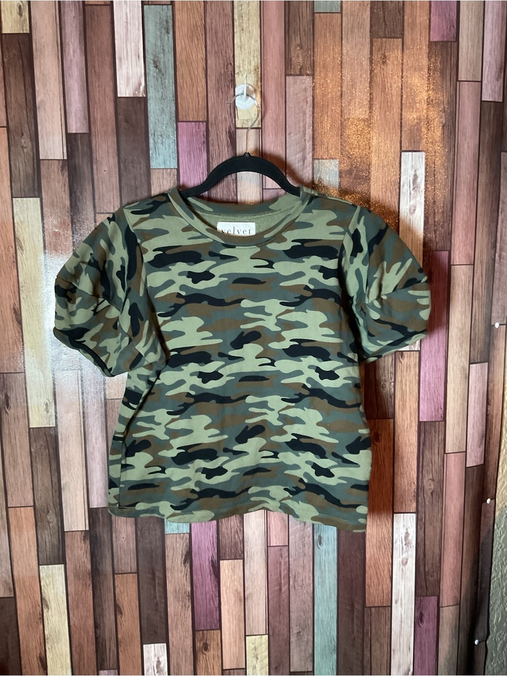 Velvet Graham & Spencer Anthropologie Short Puff Sleeve Camo Top Women’s Size XS